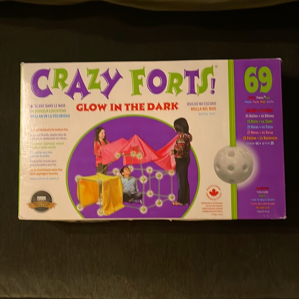 Crazy Fort build kit. Just add a sheet to complete!